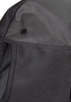 Eastpak Kledingzak - Cnnct Coat -Eastpak Travel Goedkope Winkel 356b5216ffc748d18a25b2349dac405e