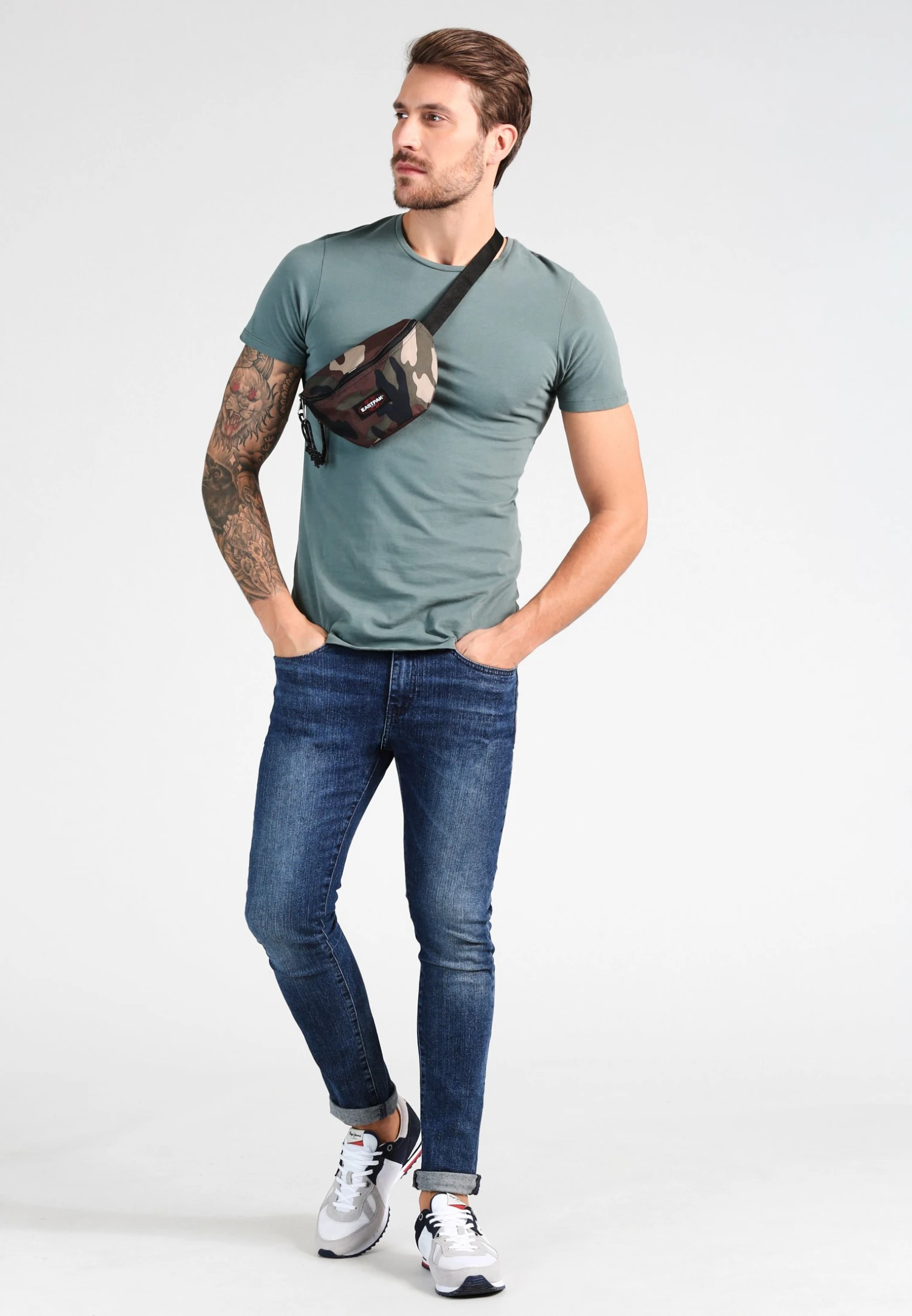 Eastpak Springer - Heuptas - Camo 1 Eastpak Springer - Heuptas - Camo