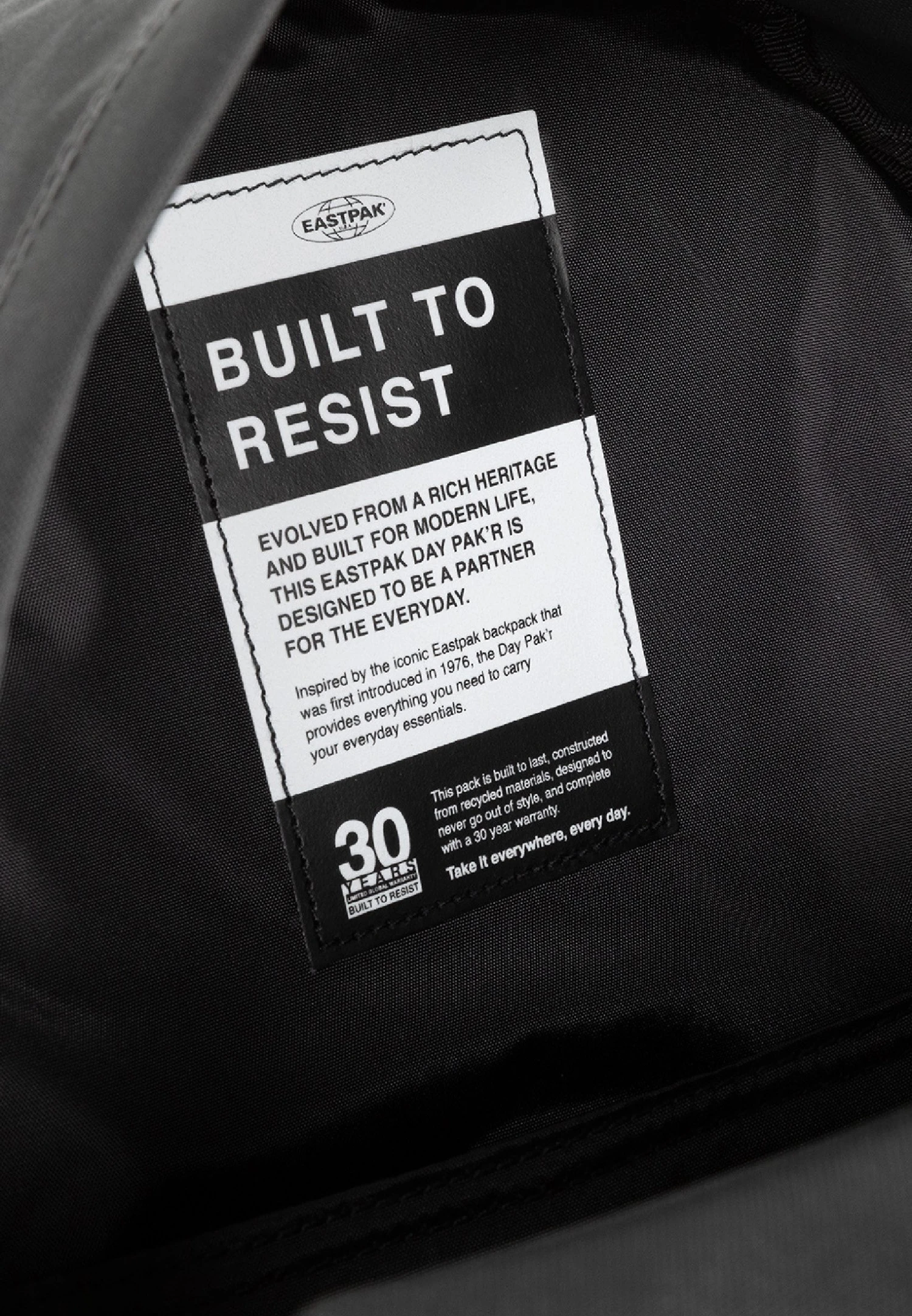 Eastpak Day Pak R - Rugzak - Bold Btr Grey 2 Eastpak Day Pak R - Rugzak - Bold Btr Grey - Afbeelding 2