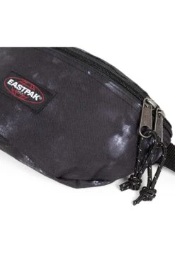Eastpak Springer - Heuptas - Camo Dye Black -Eastpak Travel Goedkope Winkel d8dc2ea998704b238cae0e638423e087