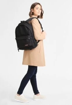 Eastpak Travel Goedkope Winkel -Eastpak Travel Goedkope Winkel fba4129075a844fea9adfef33c07af0a